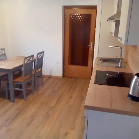 Mountain River Apartman