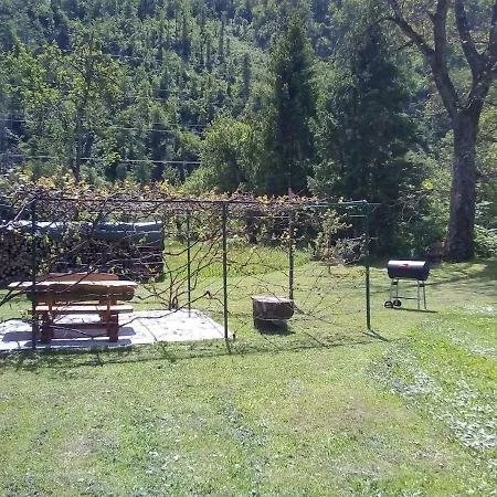 Mountain River Apartman
